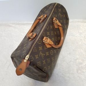 Authentic Louis Vuitton Speedy 35 Monogram